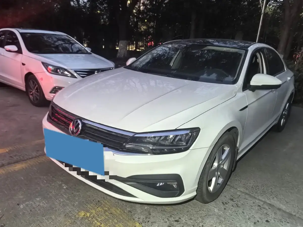 2019 Volkswagen Lamando 1.4T 131HP L4 7DCT