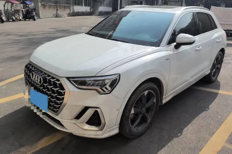 2023 Audi Q3 1.5T 160HP L4 7DCT