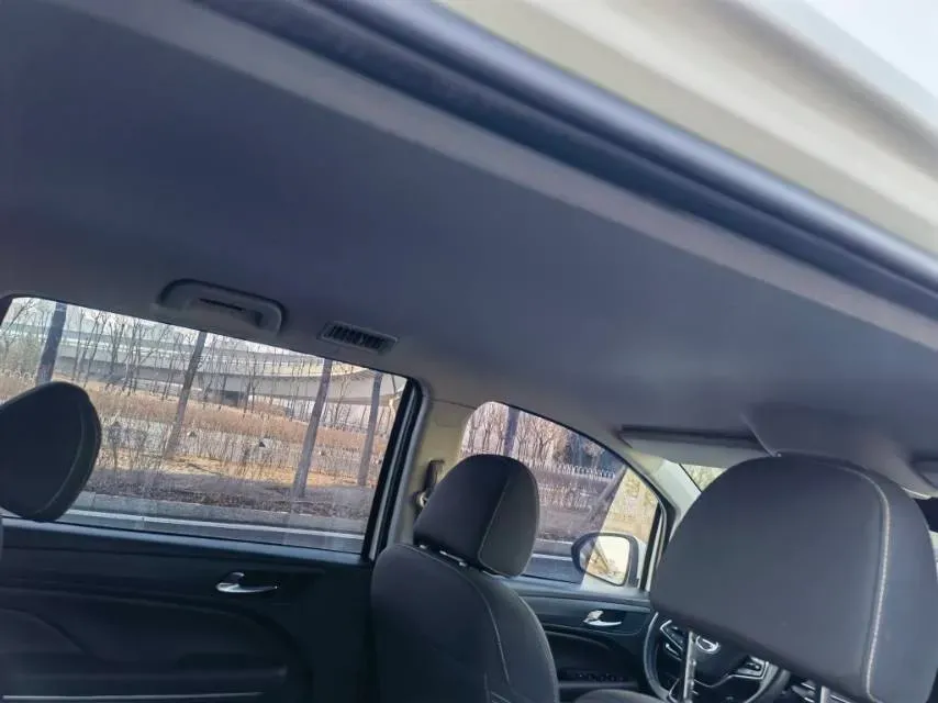 2021 GAC Trumpchi M6 1.5T 169HP L4 7DCT,autocango,china used car exporter,china ev exporter,chinese used car exporter,chinese used ev exporter