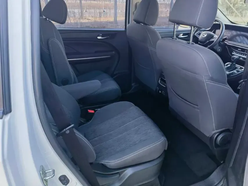 2021 GAC Trumpchi M6 1.5T 169HP L4 7DCT,autocango,china used car exporter,china ev exporter,chinese used car exporter,chinese used ev exporter