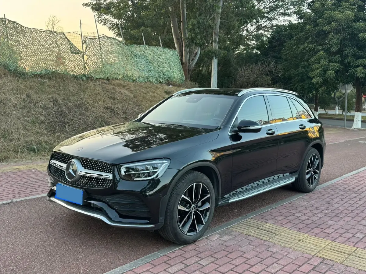 2020 Mercedes-Benz GLC Class 2.0T 258HP L4 9AT