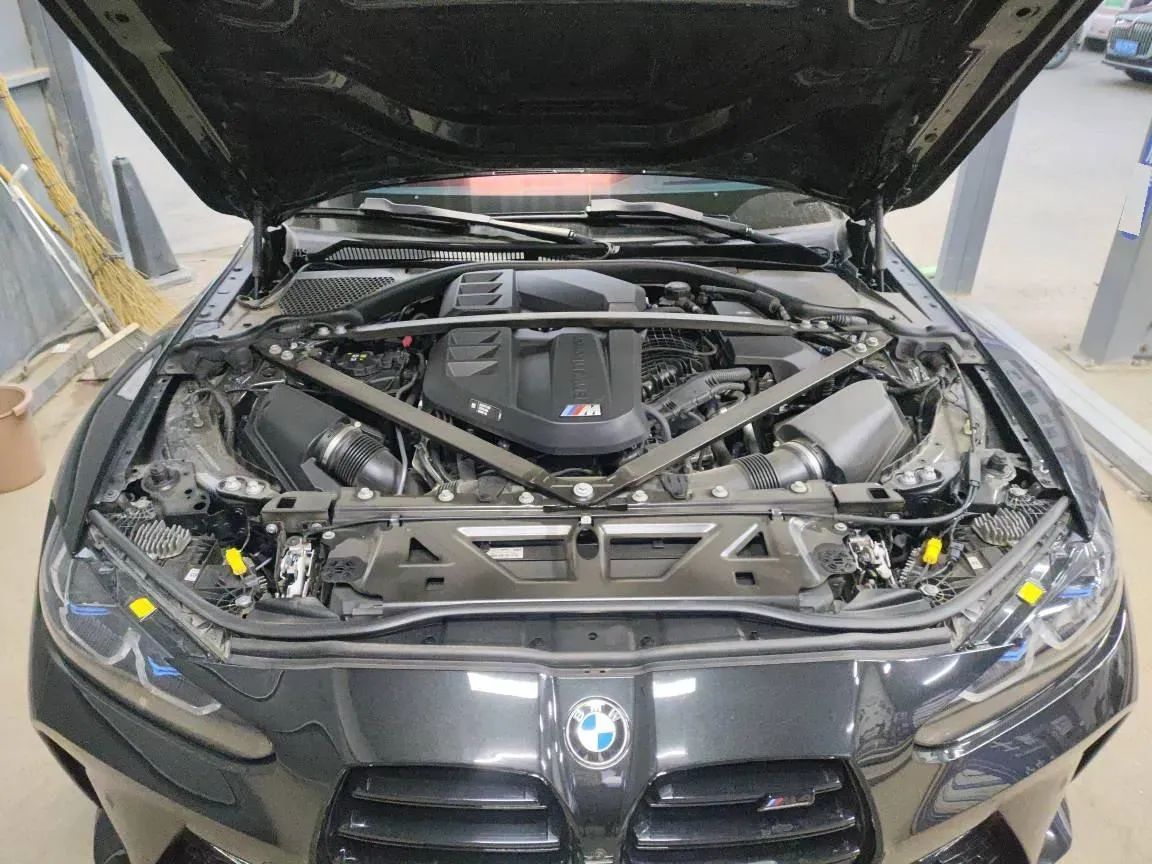 2023 BMW M4 3.0T 510HP L6 8AT,autocango,china used car exporter,china ev exporter,chinese used car exporter,chinese used ev exporter