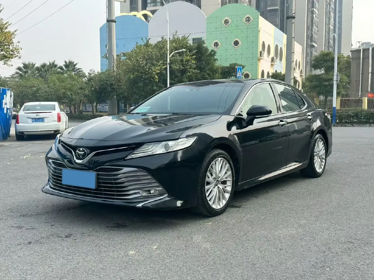 2018 Toyota Camry 2.0L 169HP L4 6AT