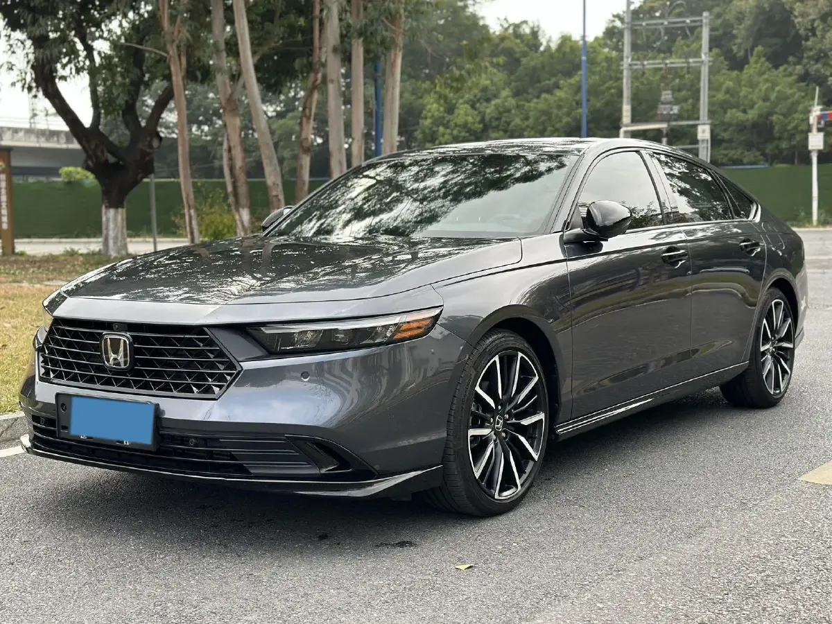 2023 Honda Accord 1.5T 192HP L4 CVT