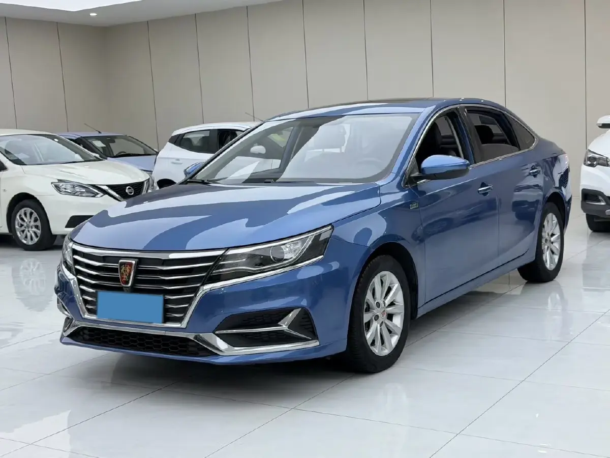 2017 Roewe i6 1.0T 125HP L3 2AT PHEV