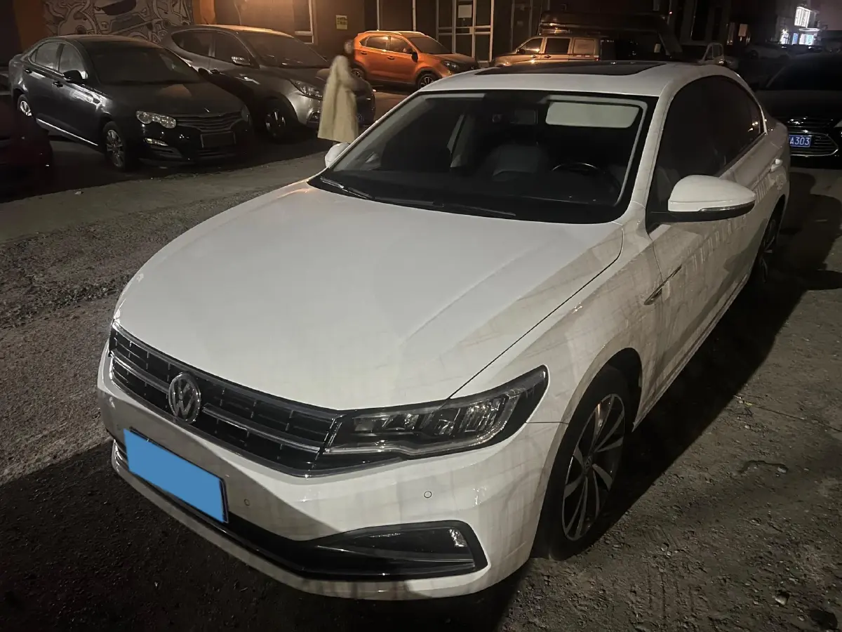 2019 Roewe RX5 MAX 2.0T 231HP L4 6DCT
