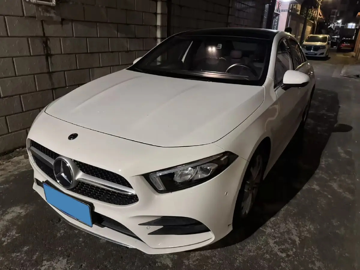 2023 Mercedes-Benz A Class 1.3T 163HP L4 7DCT