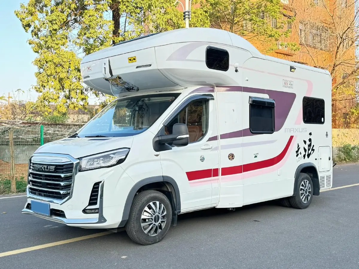 2022 MAXUS V100 RV 2.0T 150HP L4 6AT