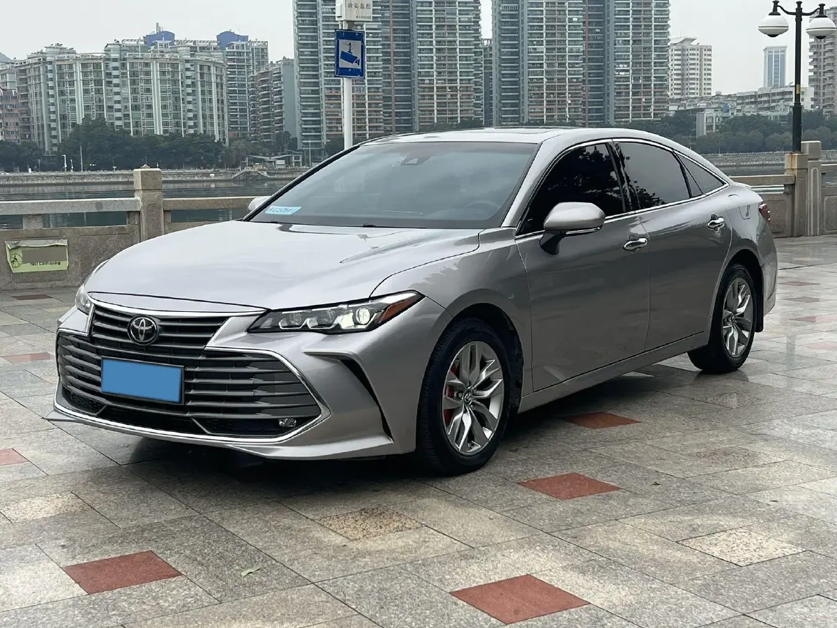 2019 Toyota Avalon 2.0L 178HP L4 CVT