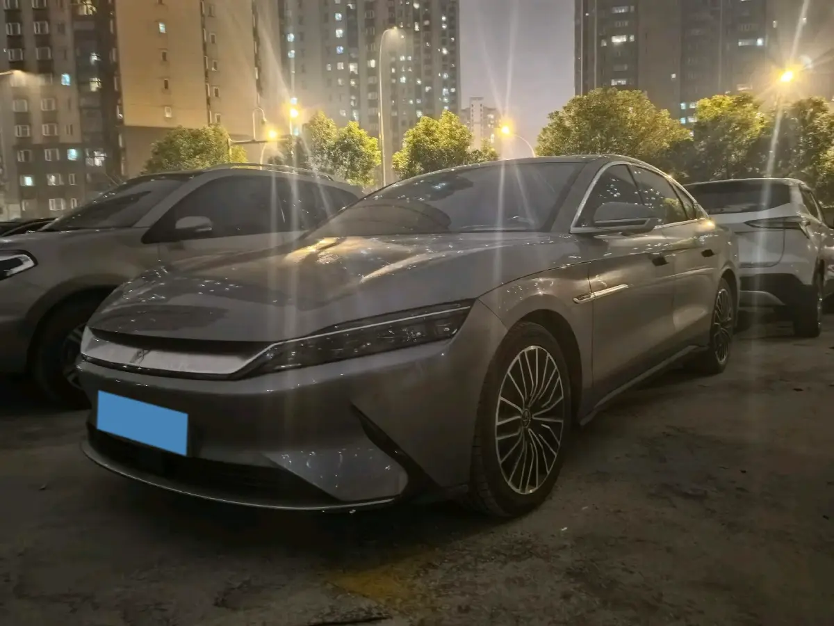 2020 Lincoln MKZ 2.0T 196HP L4 6AT