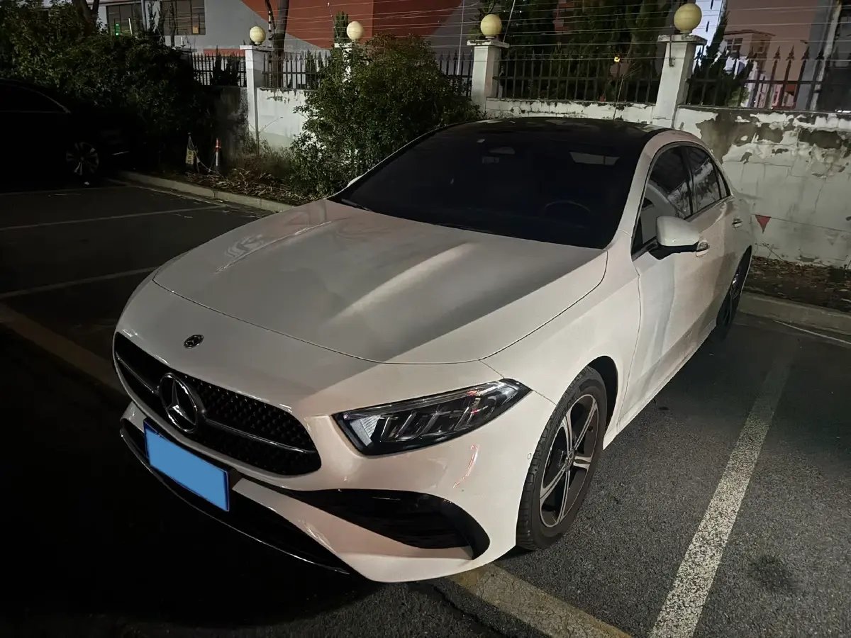 2024 Mercedes-Benz A Class 1.3T 163HP L4 7DCT