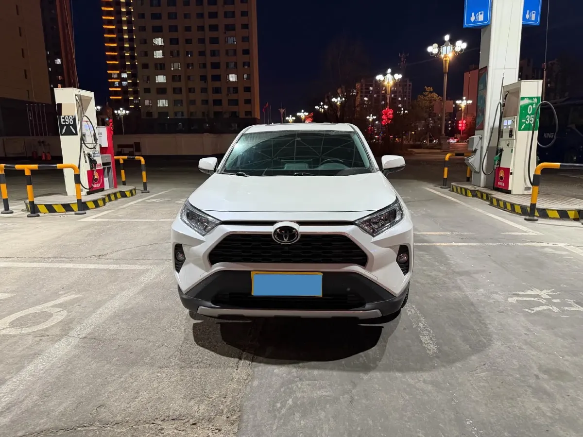 2020 Toyota RAV4 2.0L 171HP L4 CVT,autocango,china used car exporter,china ev exporter,chinese used car exporter,chinese used ev exporter
