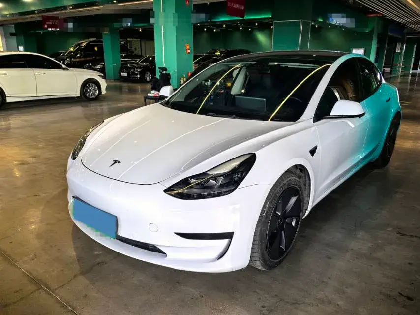 2022 Tesla Model 3 BEV 60KWH