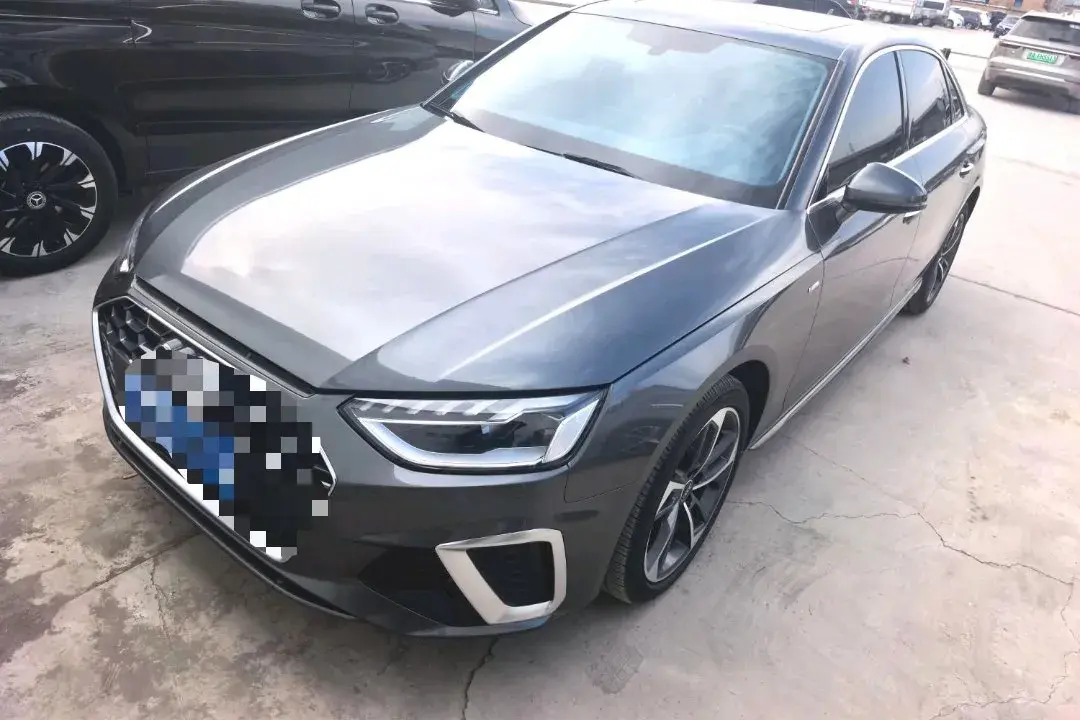 2023 Audi A4L 2.0T 190HP L4 7DCT