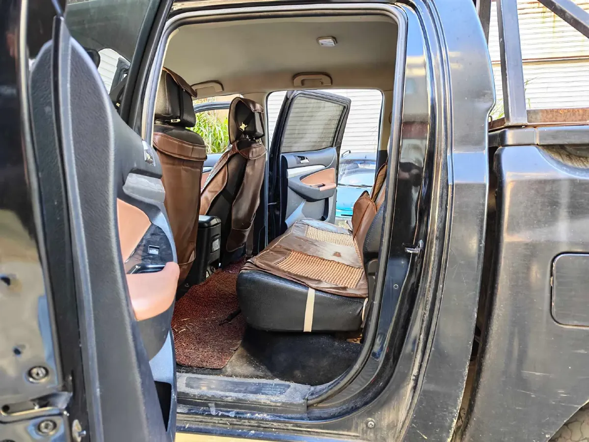 2017 Dongfeng YuFeng P16 1.9T 150HP L4 6MT,autocango,china used car exporter,china ev exporter,chinese used car exporter,chinese used ev exporter