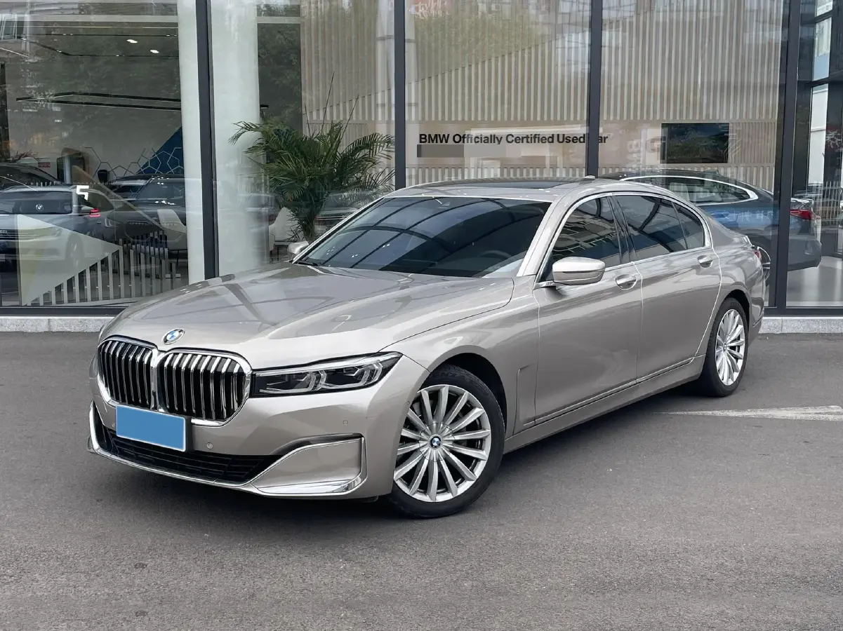 2021 BMW 7 Series 2.0T 265HP L4 8AT