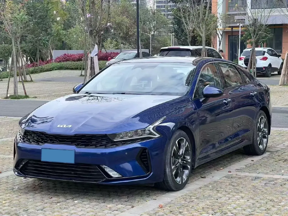 2020 Kia K5 1.5T 170HP L4 7DCT