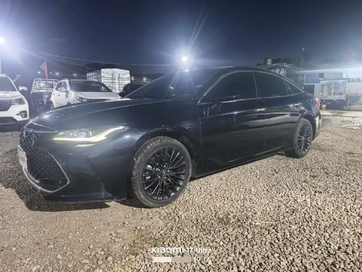 2022 Toyota Avalon 2.5L 209HP L4 8AT