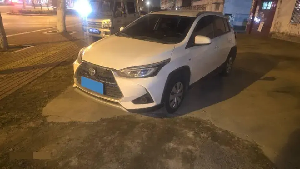 2021 Toyota Yaris L 1.5L 112HP L4 CVT