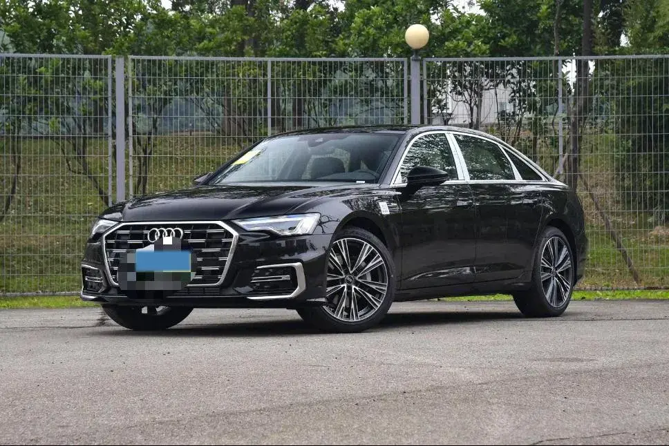 2025 Audi A6L 2.0T 245HP L4 7DCT