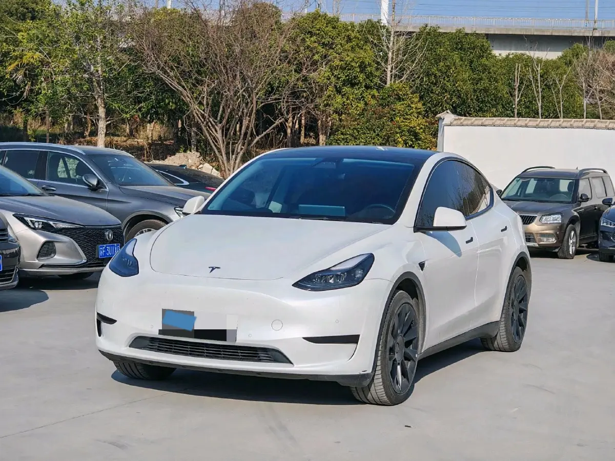 2022 Tesla Model Y BEV 60KWH