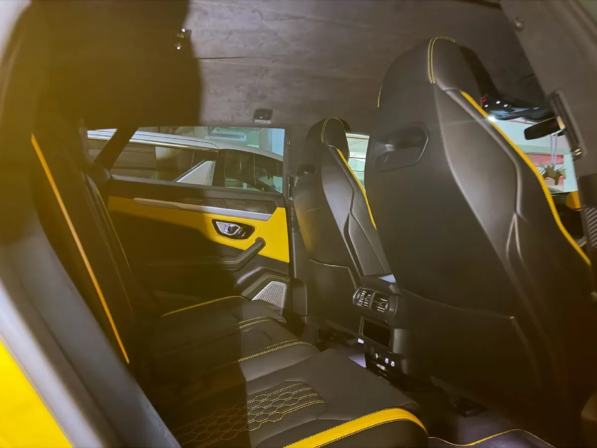 2023 Lamborghini Urus 4.0T 641HP V8 8AT,autocango,china used car exporter,china ev exporter,chinese used car exporter,chinese used ev exporter