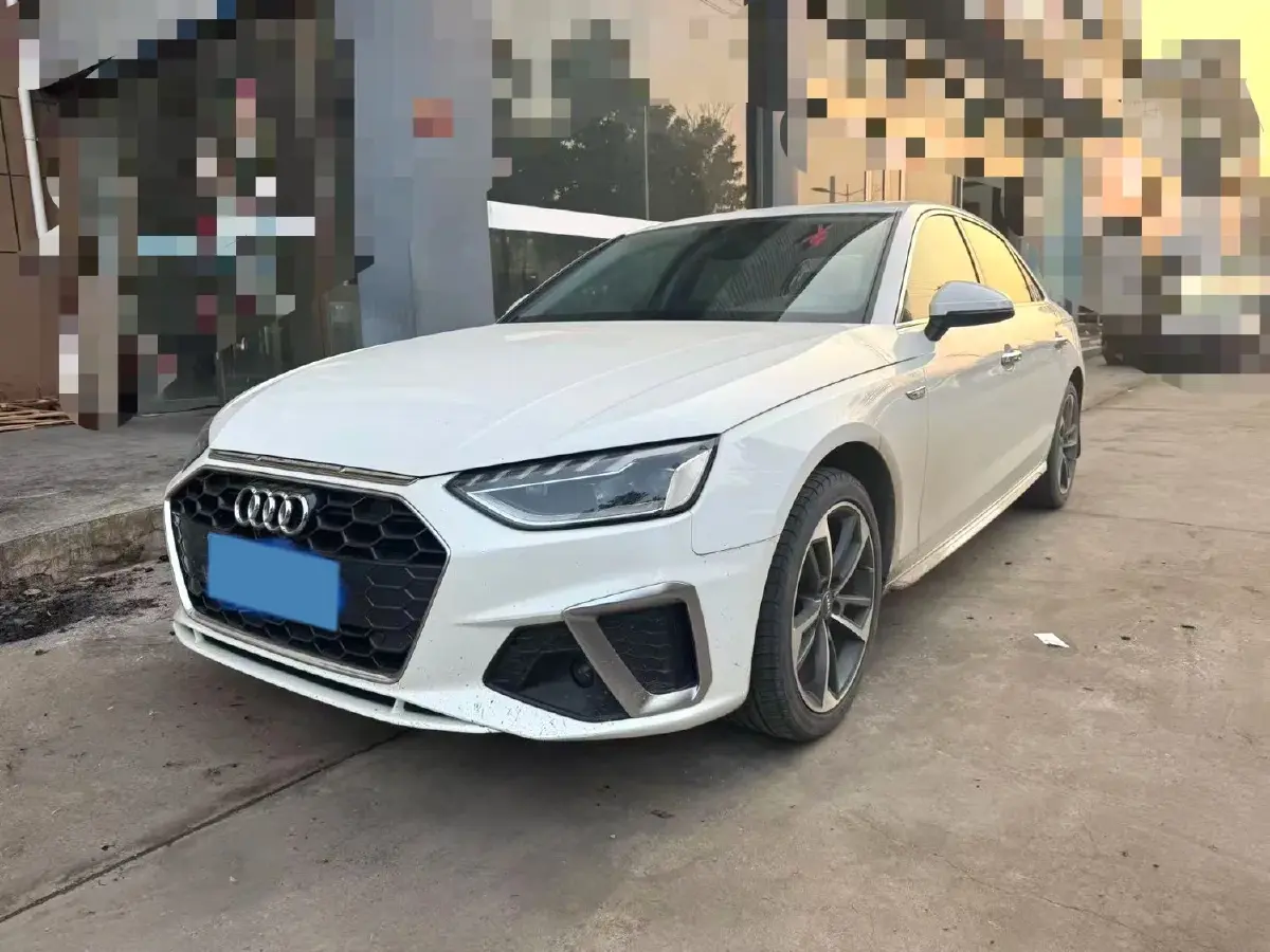 2020 Audi A4L 2.0T 190HP L4 7DCT