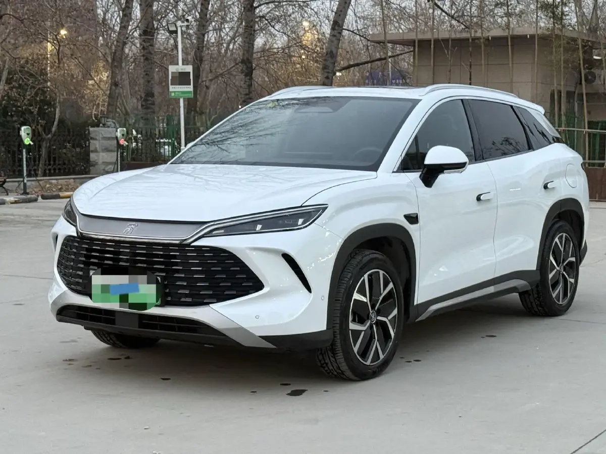 2025 BYD SongL DM-i 1.5L 101HP L4 E-CVT PHEV 26.6KWH