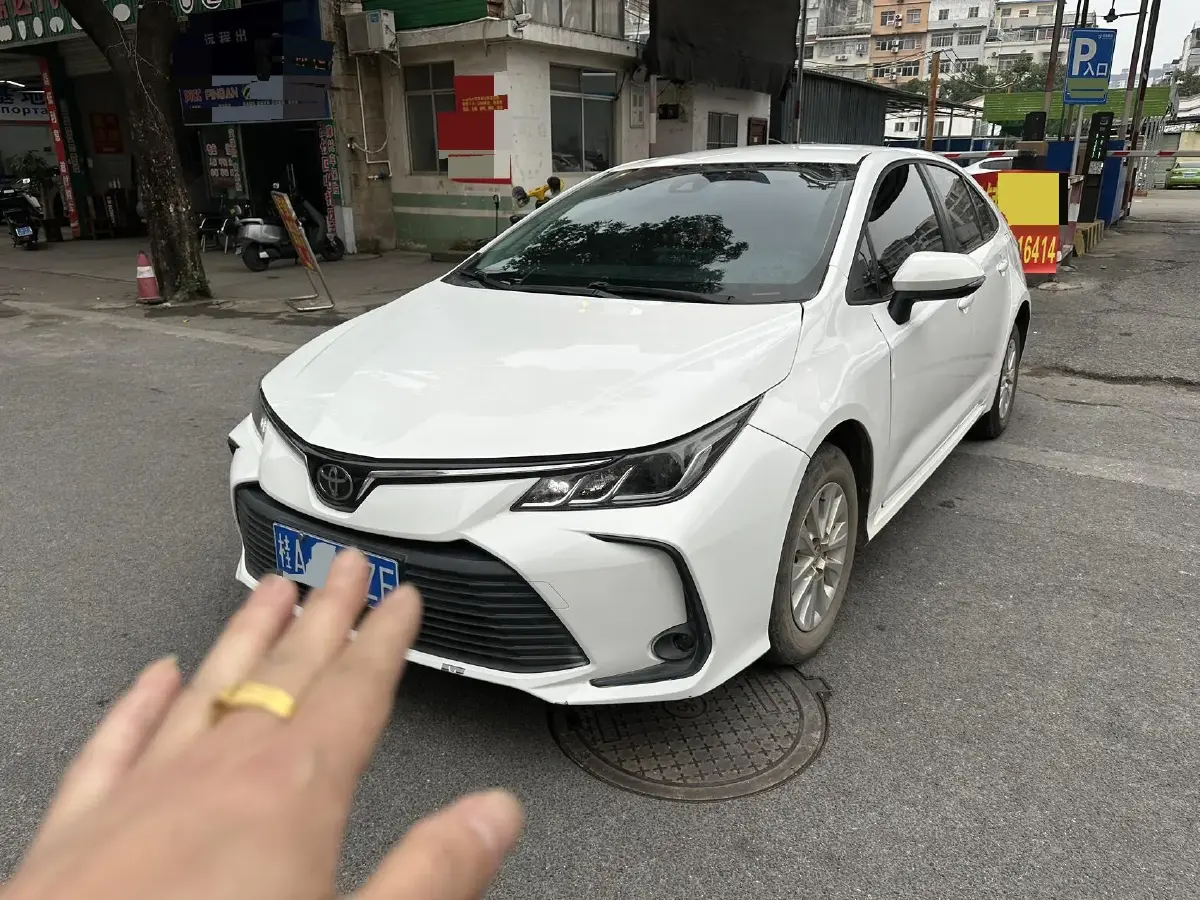 2019 Toyota Corolla 1.2T 116HP L4 CVT
