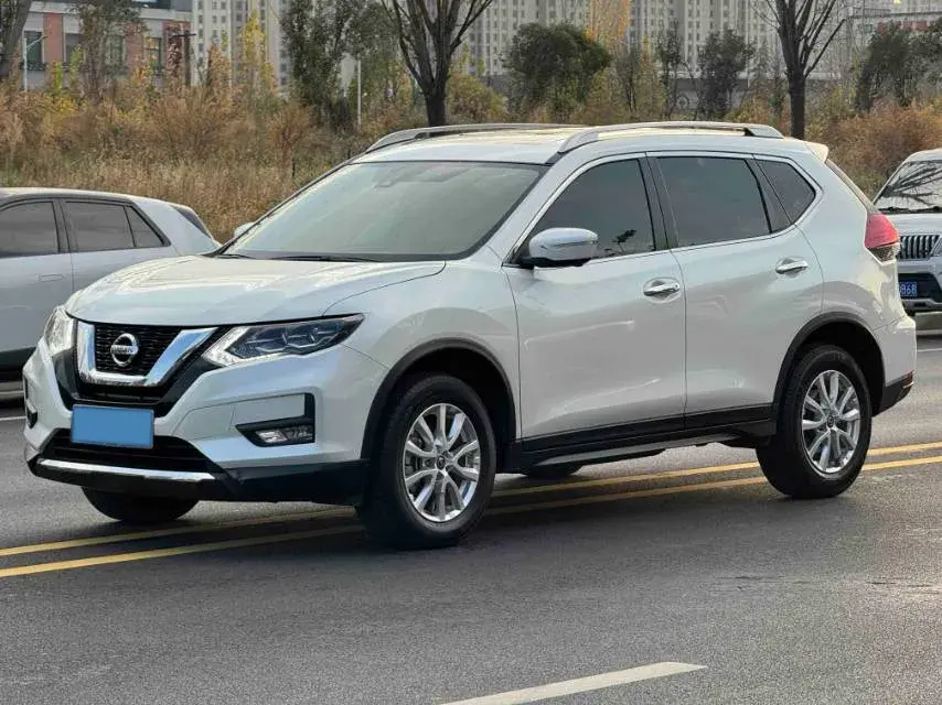 2020 Nissan X-Trail 2.0L 154HP L4 CVT