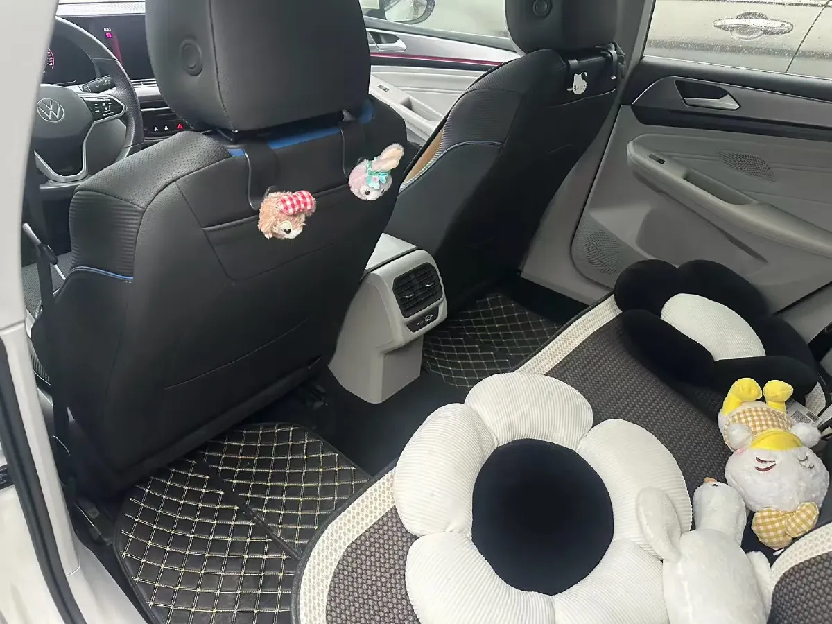 2023 Volkswagen Lamando 1.4T 150HP L4 7DCT,autocango,china used car exporter,china ev exporter,chinese used car exporter,chinese used ev exporter