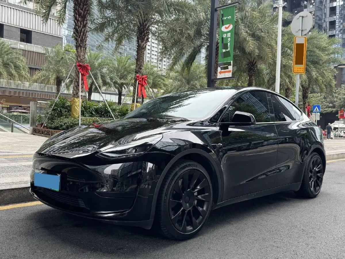 2022 Tesla Model Y BEV 60KWH