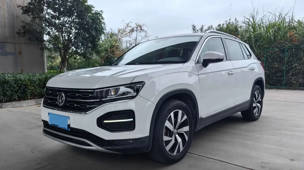 2020 Volkswagen Tayron 2.0T 186HP L4 7DCT