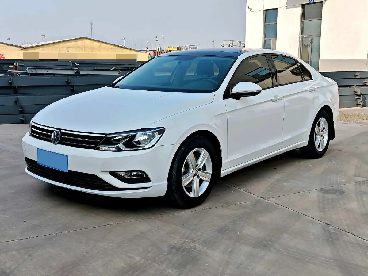 2018 Volkswagen Lamando 1.4T 131HP L4 7DCT