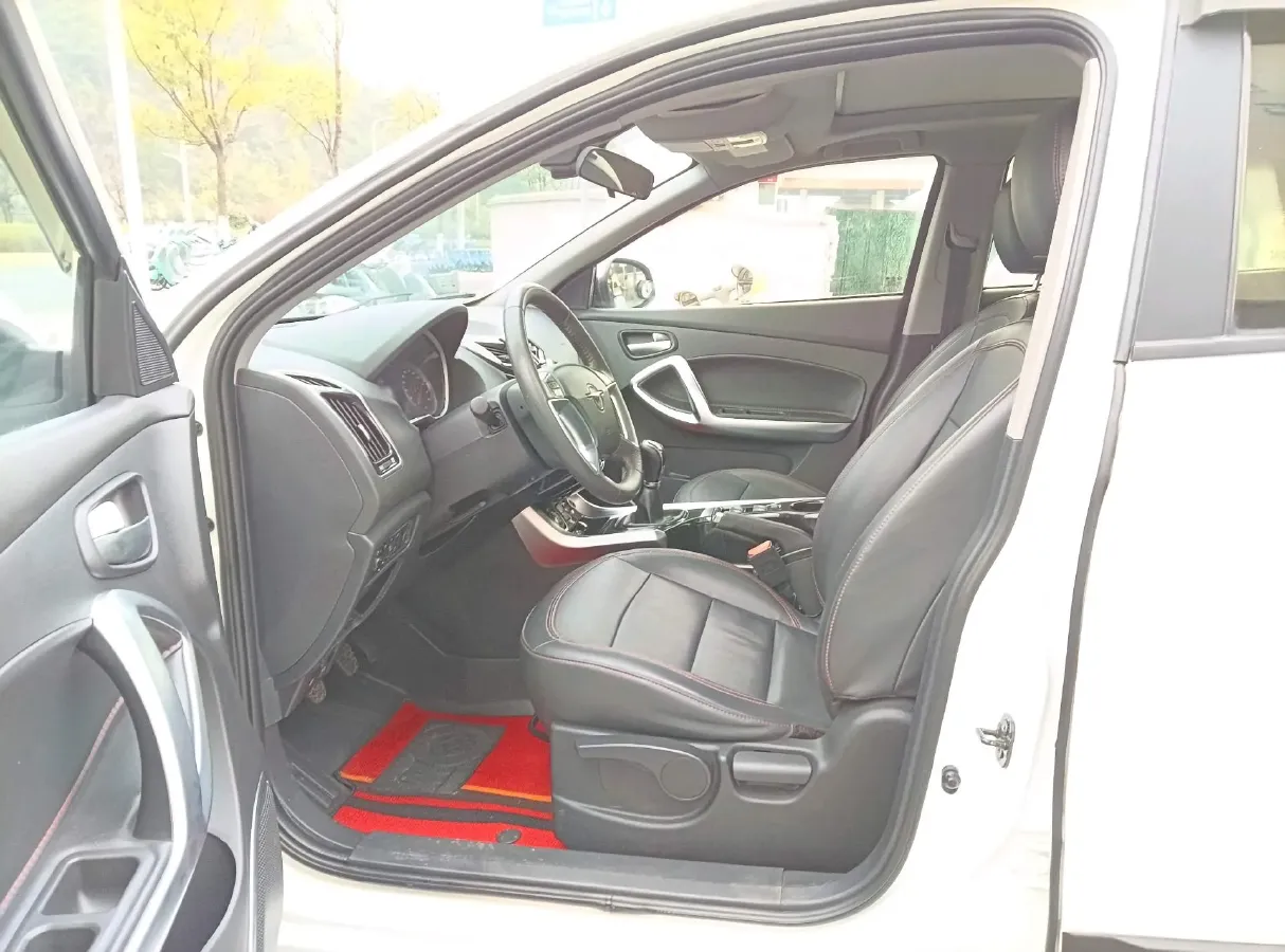 2017 HaiMa S5 1.5T 163HP L4 6MT,autocango,china used car exporter,china ev exporter,chinese used car exporter,chinese used ev exporter