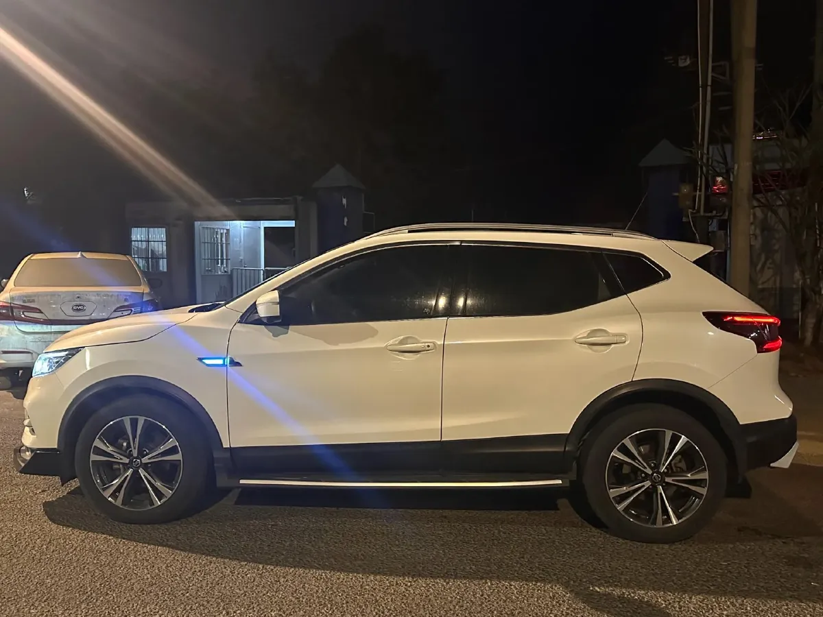 2021 Nissan Qashqai 2.0L 151HP L4 CVT,autocango,china used car exporter,china ev exporter,chinese used car exporter,chinese used ev exporter