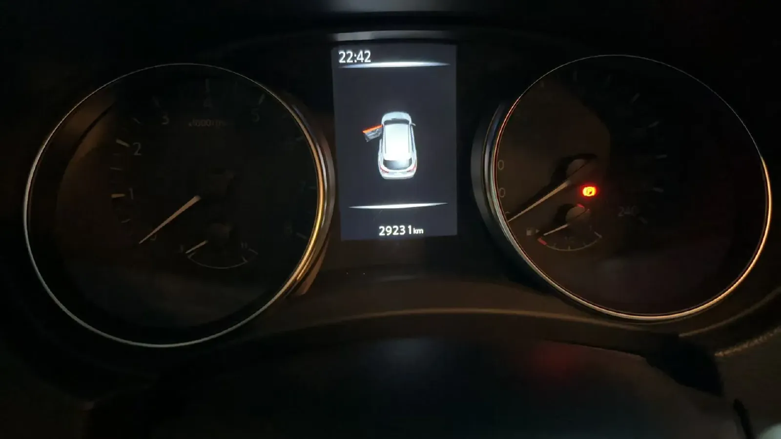 2021 Nissan Qashqai 2.0L 151HP L4 CVT,autocango,china used car exporter,china ev exporter,chinese used car exporter,chinese used ev exporter