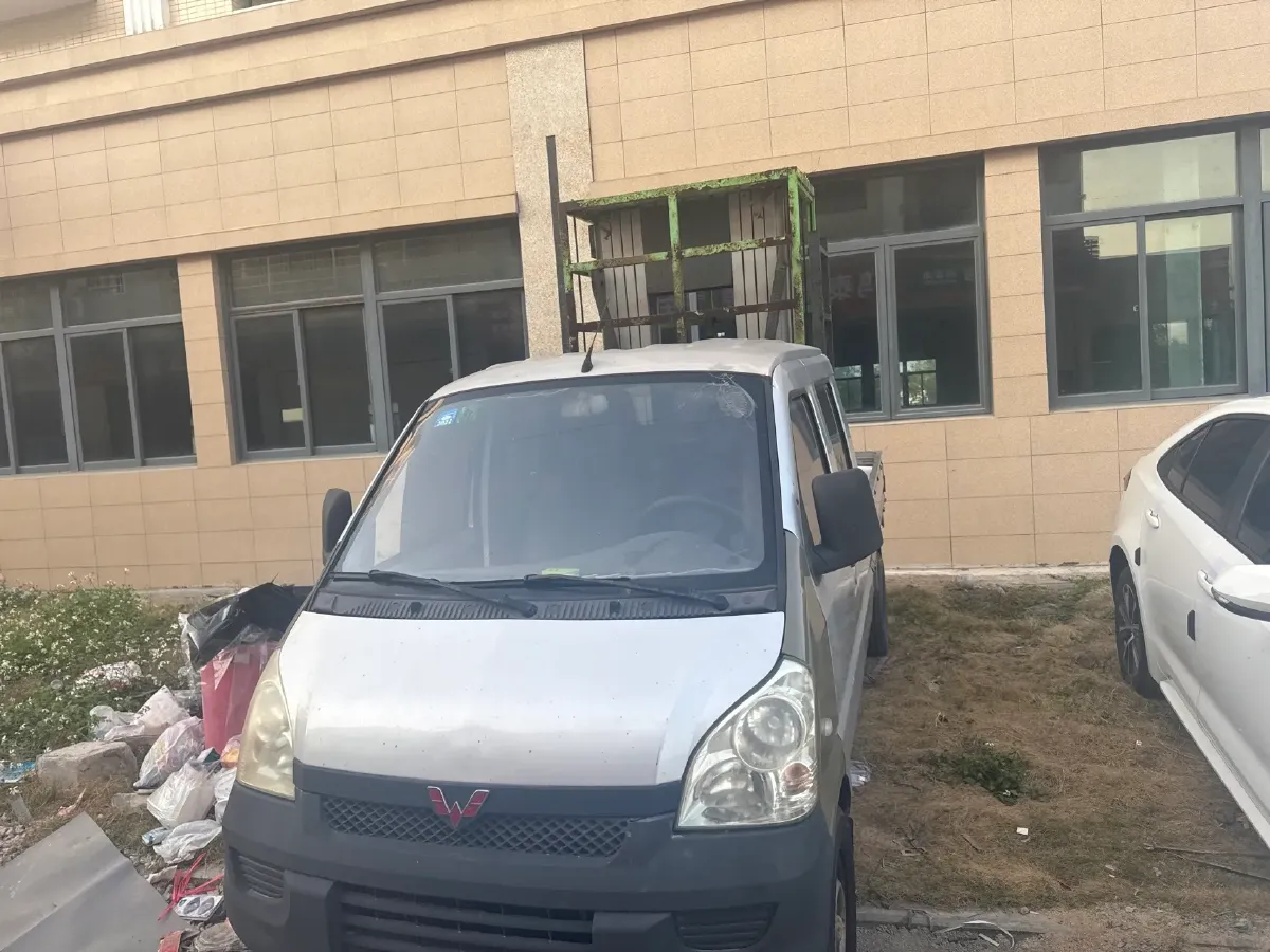 2015 LiFan X60 1.8L 133HP L4 5MT,autocango,china used car exporter,china ev exporter,chinese used car exporter,chinese used ev exporter