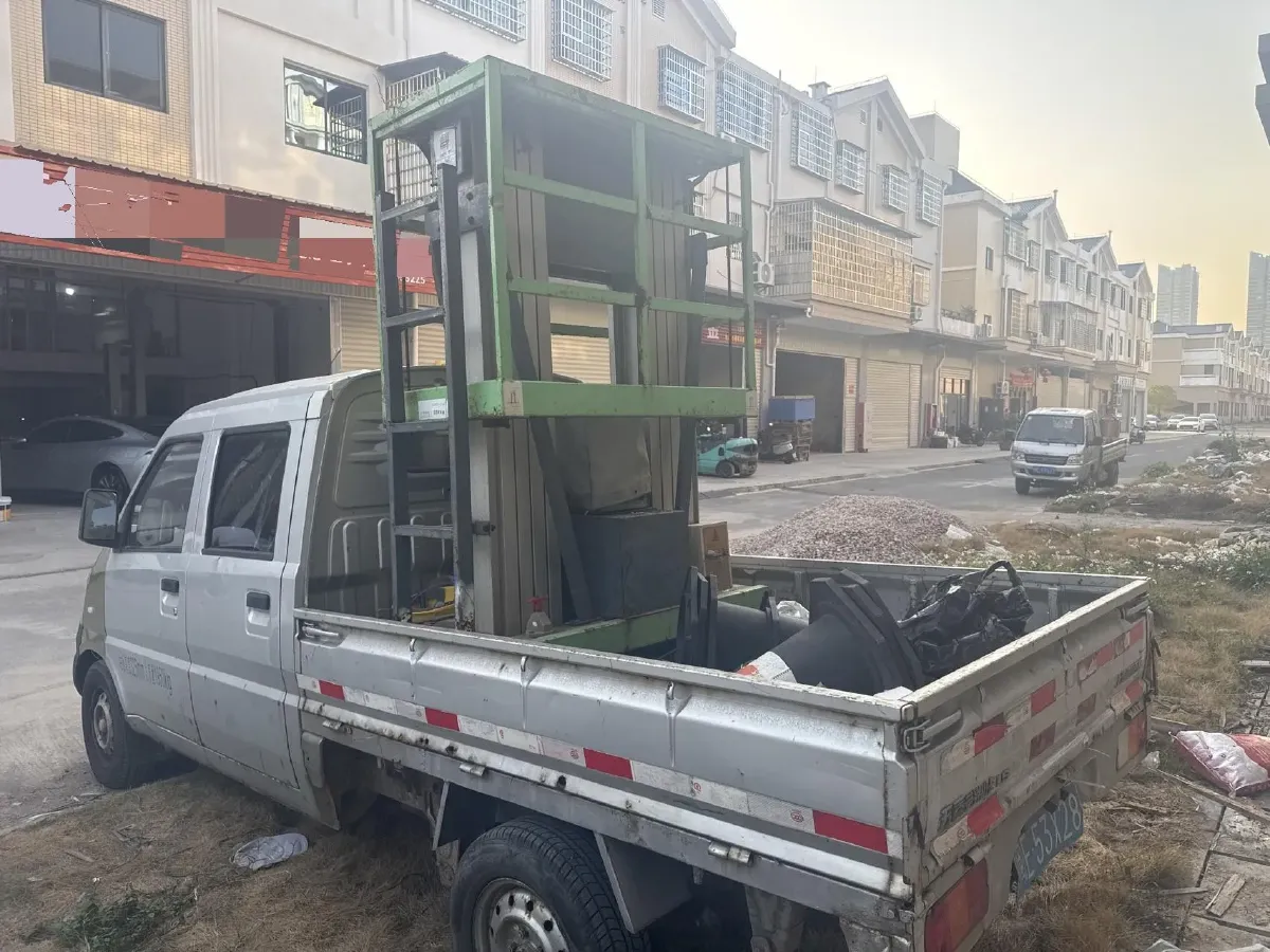 2015 LiFan X60 1.8L 133HP L4 5MT,autocango,china used car exporter,china ev exporter,chinese used car exporter,chinese used ev exporter