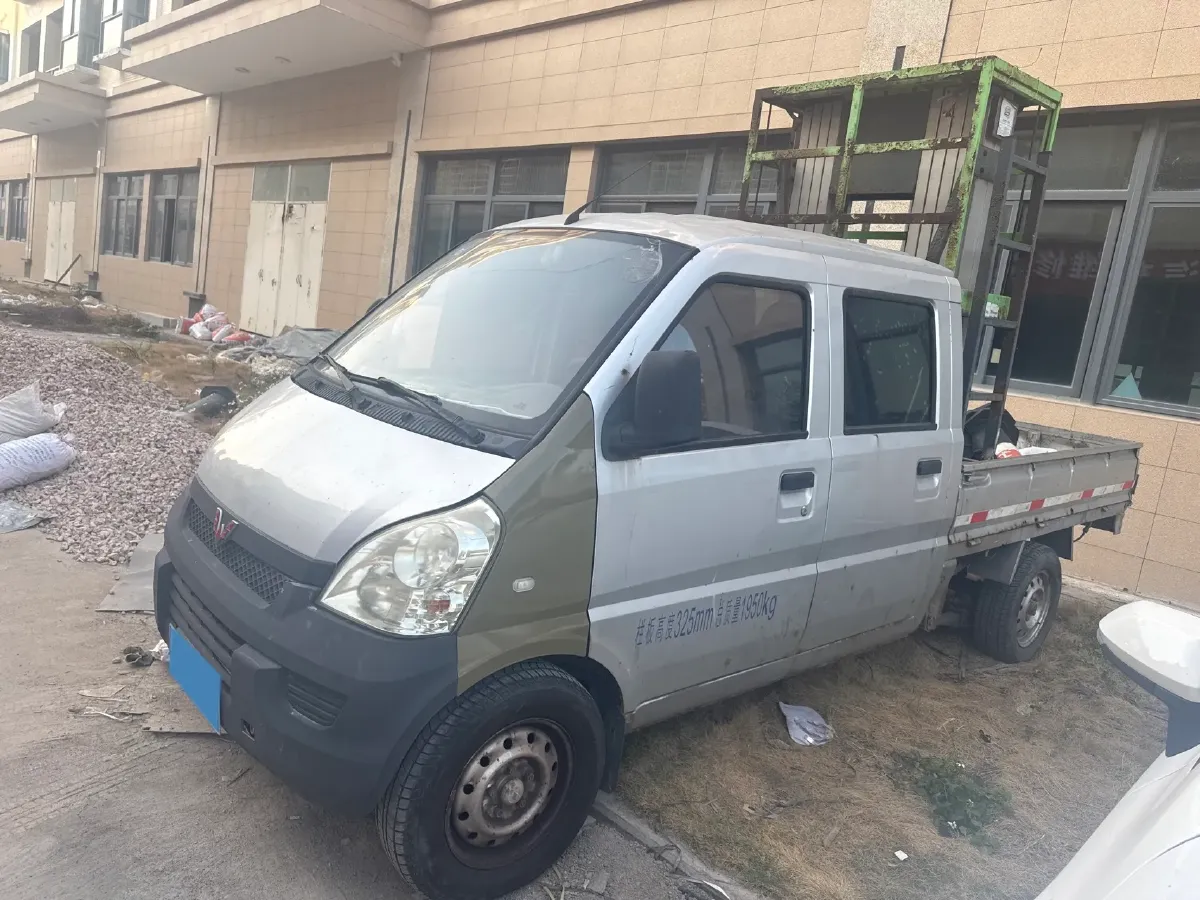 2015 LiFan X60 1.8L 133HP L4 5MT,autocango,china used car exporter,china ev exporter,chinese used car exporter,chinese used ev exporter