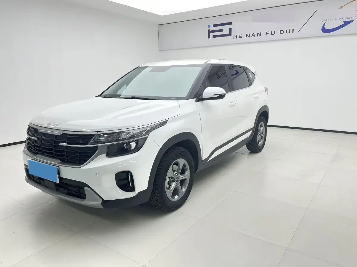 2023 Kia Seltos 1.5L 115HP L4 CVT