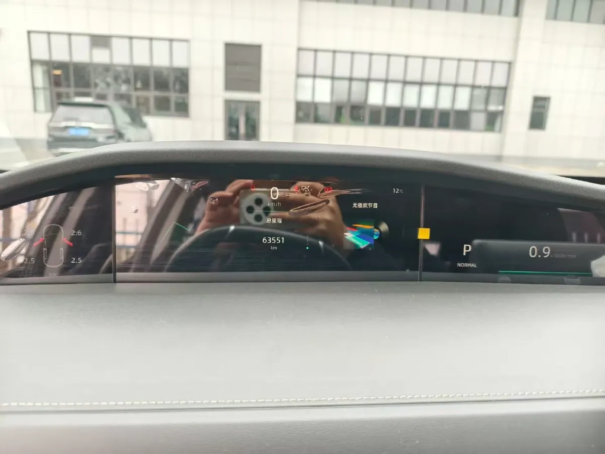 2021 ChangAn UNI-K 2.0T 233HP L4 8AT,autocango,china used car exporter,china ev exporter,chinese used car exporter,chinese used ev exporter