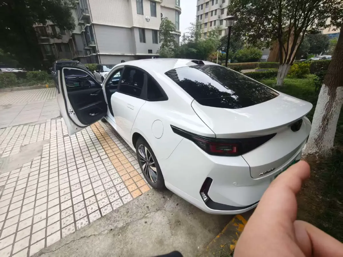 2024 ChangAn QiYuan A05 1.5L 110HP L4 E-CVT PHEV 9.07KWH,autocango,china used car exporter,china ev exporter,chinese used car exporter,chinese used ev exporter