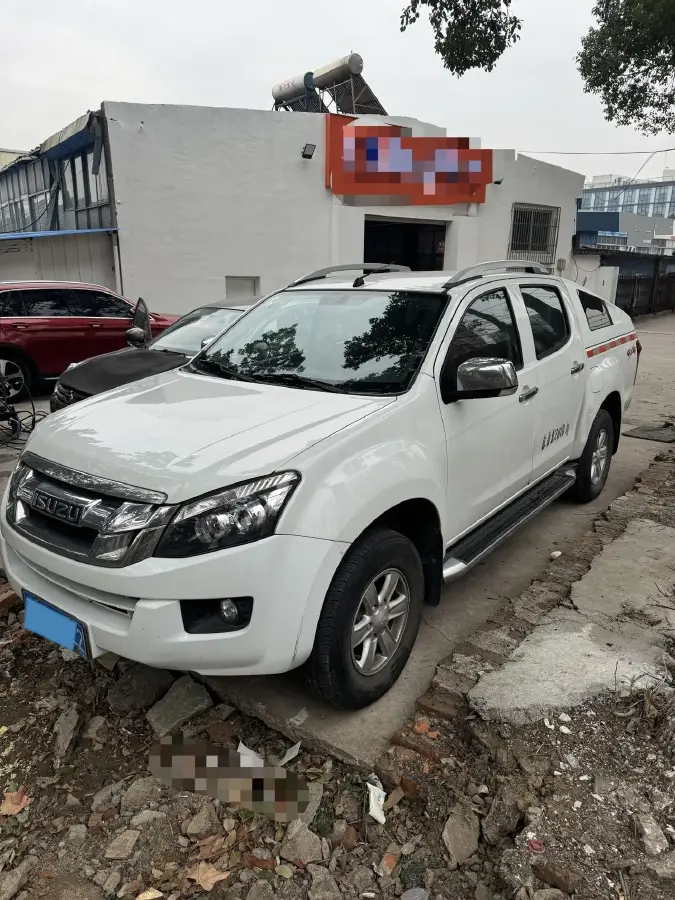 2018 Isuzu D-MAX 3.0T 177HP L4 6AT