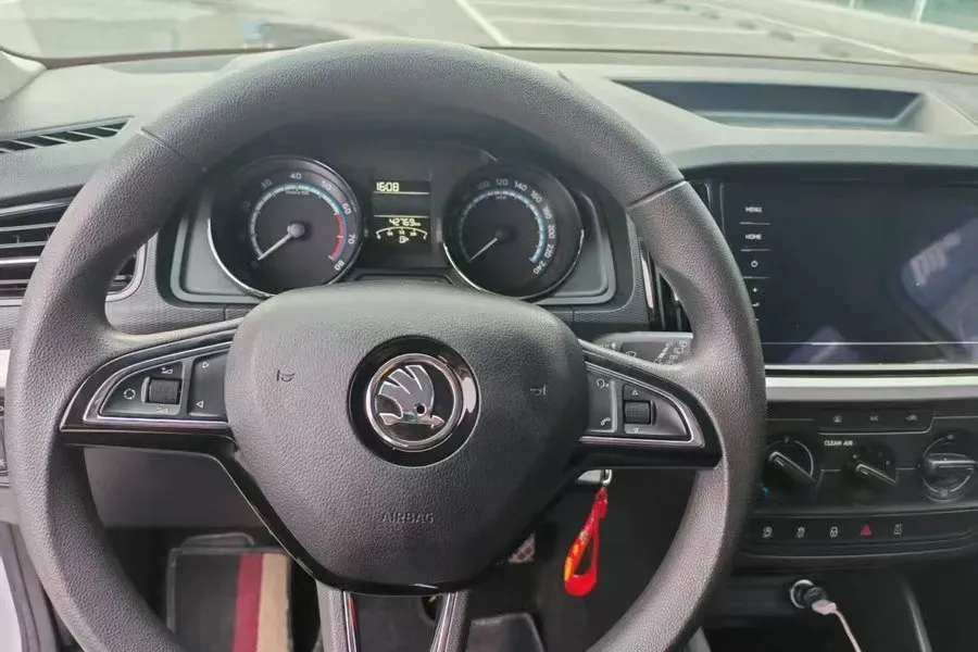 2023 Buick E5 BEV 68.4KWH,autocango,china used car exporter,china ev exporter,chinese used car exporter,chinese used ev exporter