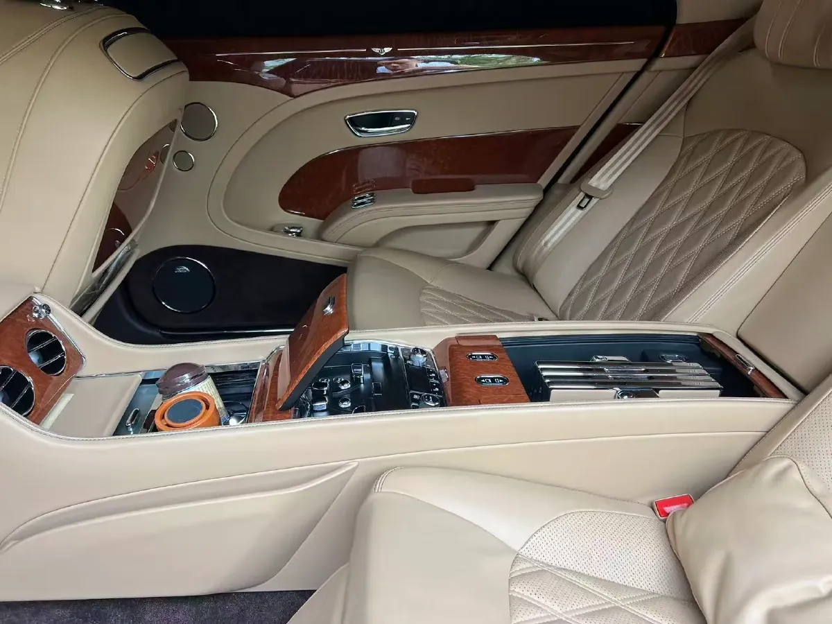2016 Bentley Mulsanne 6.8T 513HP V8 8AT,autocango,china used car exporter,china ev exporter,chinese used car exporter,chinese used ev exporter