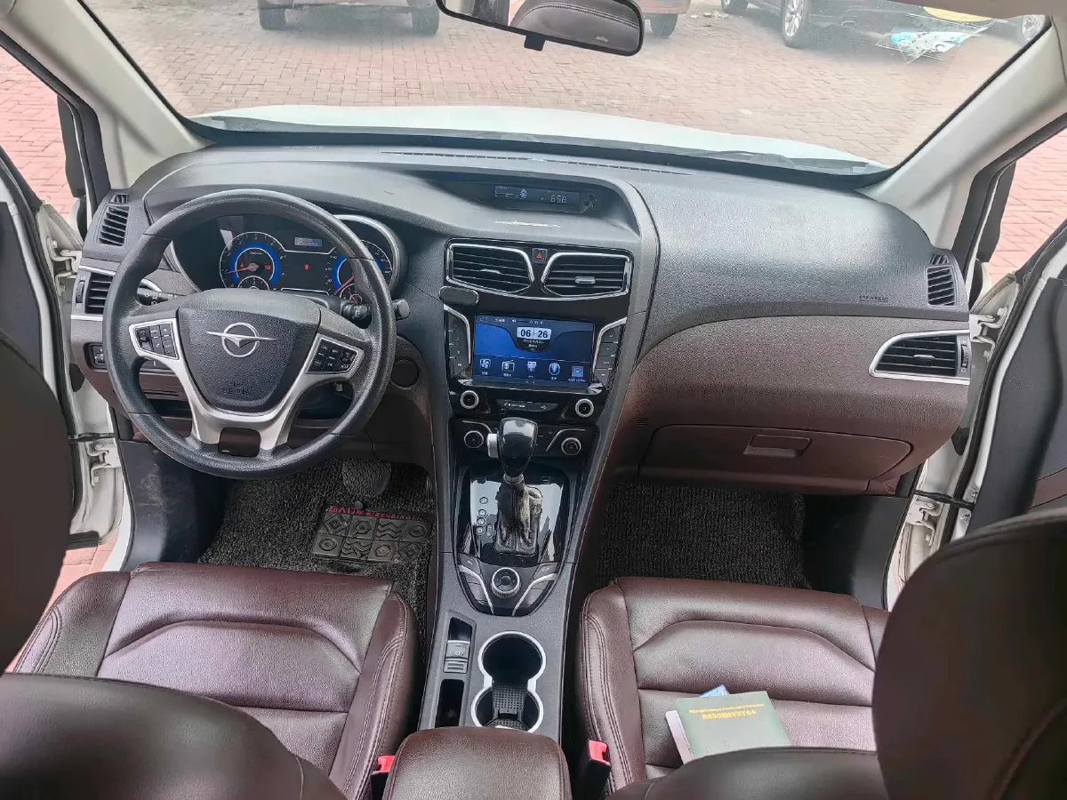 2017 HaiMa Family F7 1.5T 165HP L4 6AT,autocango,china used car exporter,china ev exporter,chinese used car exporter,chinese used ev exporter