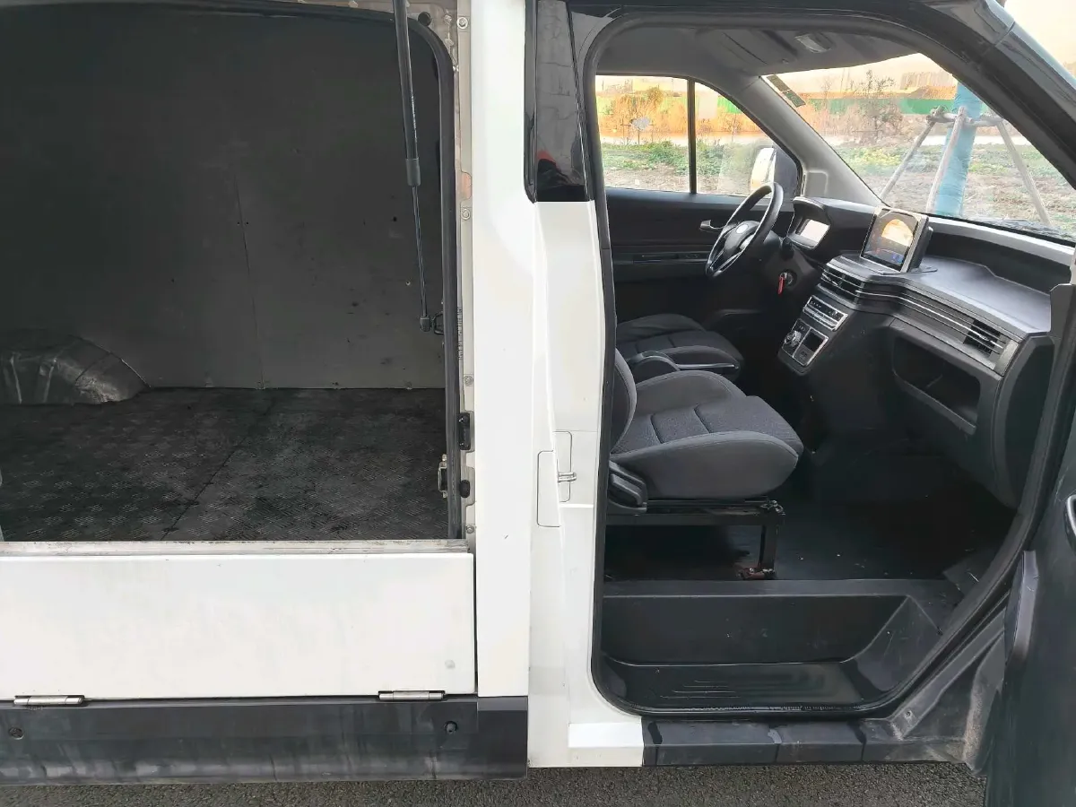2021 KaiYi E5 EV BEV 53.6KWH,autocango,china used car exporter,china ev exporter,chinese used car exporter,chinese used ev exporter