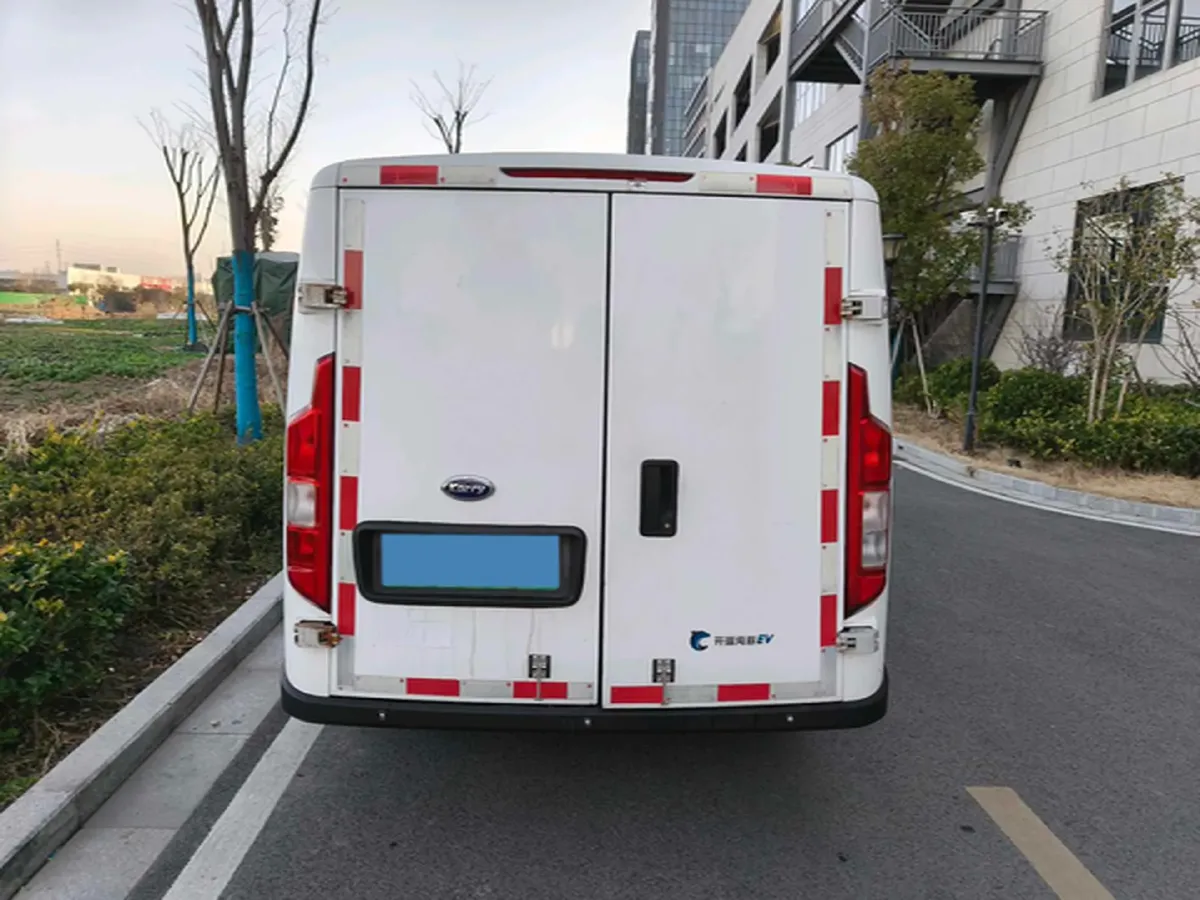 2021 KaiYi E5 EV BEV 53.6KWH,autocango,china used car exporter,china ev exporter,chinese used car exporter,chinese used ev exporter