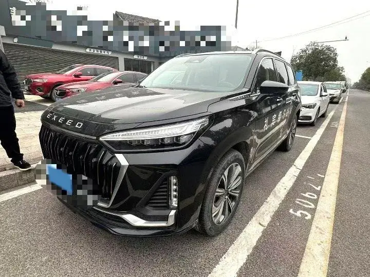 2023 Exceed VX 2.0T 261HP L4 8AT